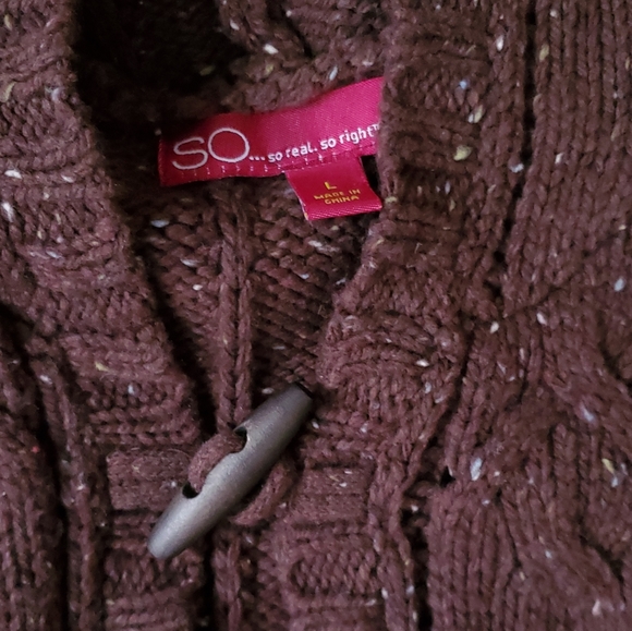 SO Cable Knit Sweater Cardigan - Picture 3 of 4